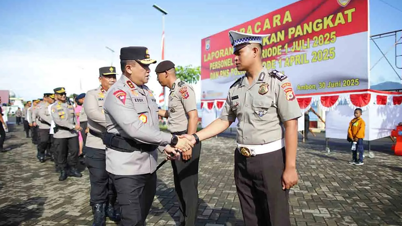 621 Personel Polda Maluku Naik Pangkat, Ini Penjelasanya 